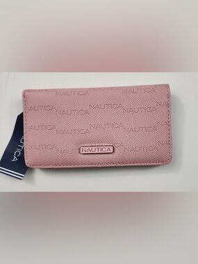 🌧️Nautica Rose Pink Logo-Embossed Compact Wallet